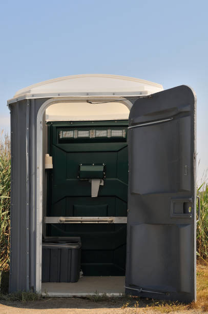 Portable Toilet Options We Offer in Trion, GA